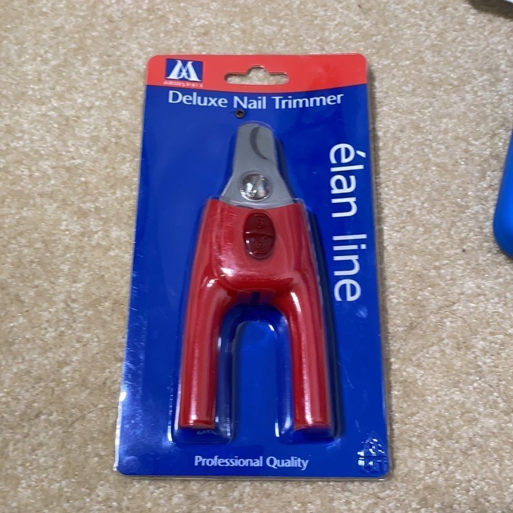 Pet Grooming Bundle with Frame - Picture 2 of 6